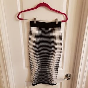 Ted Baker Womens Black and White Skirt Size 1